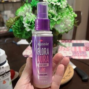 New Aussie Flora Aura Scent Boost Spray - Purple